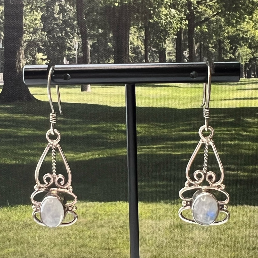 Vintage 925 Sterling Silver Filigree Dangle Earrings Iridescent Stone